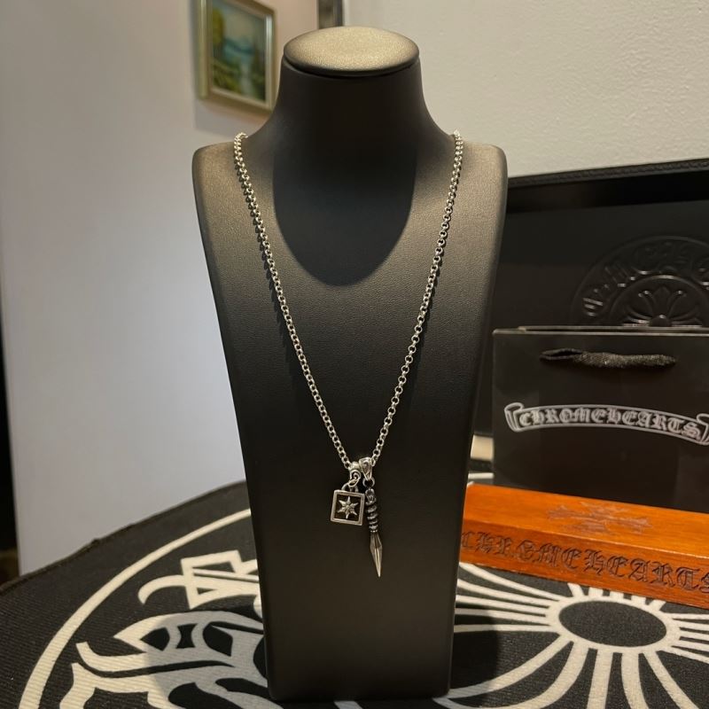 Ch*0me He**ts necklaces